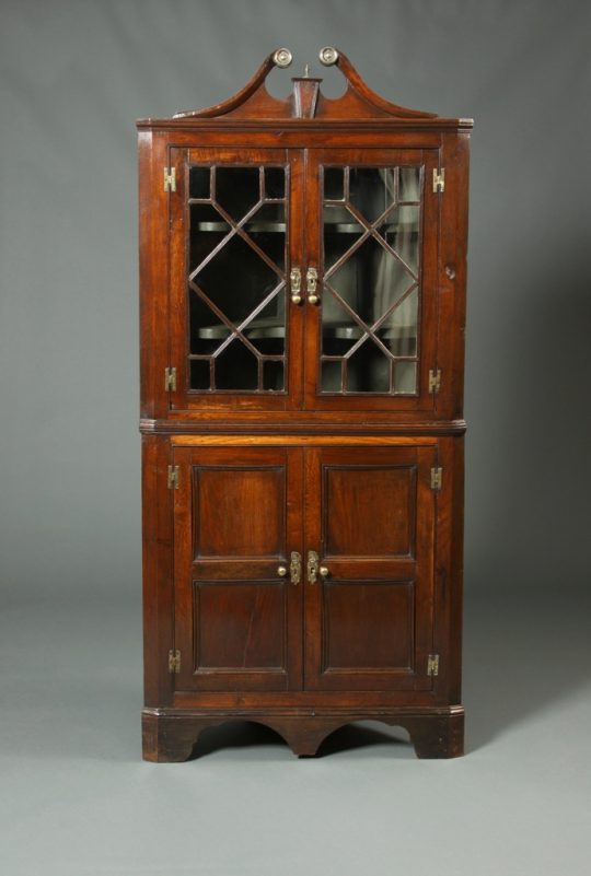 Welsh oak corner cupboard Sold
